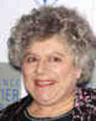miriam margolyes becomes an australian citizen